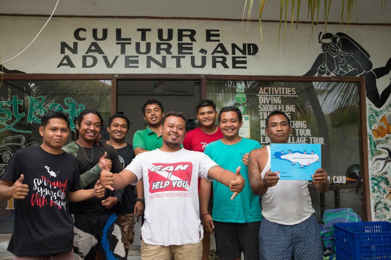 Made Taro - Menjangan Homestay Banyuwedang Esterno foto